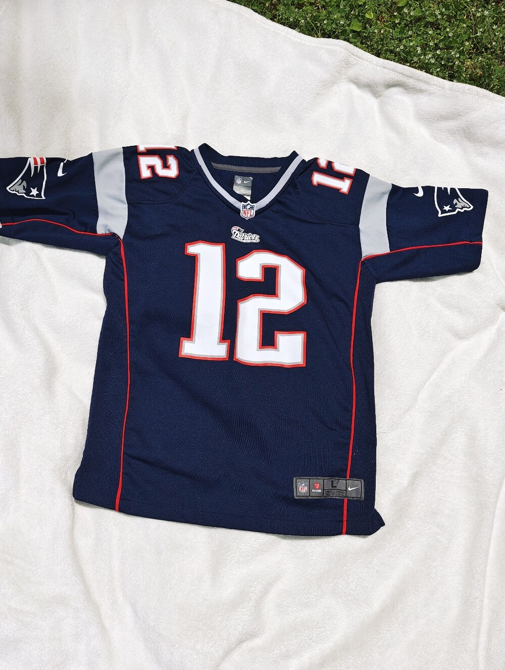 Tom Brady New England Patriots Nike Youth Game Jersey Youth Size L EUC